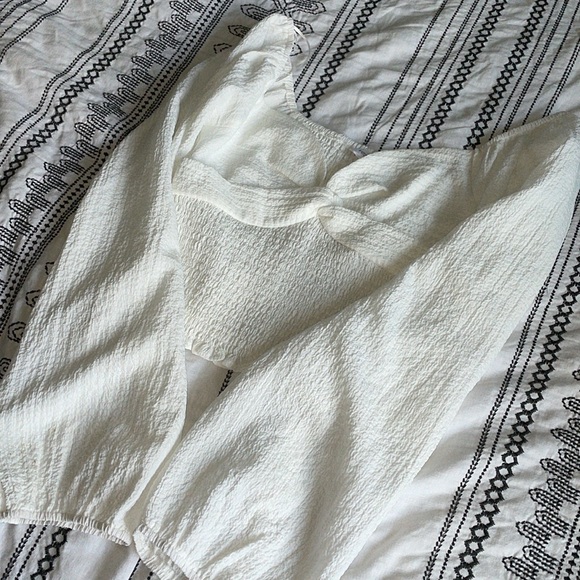 🌸SOLD🌸 Vestique Struck by Cupid Top - Picture 3 of 8